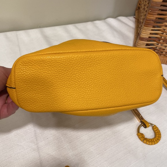 Vince Camuto Pebbled Leather Mandi Drawstring Bucket Shoulder Bag in Mustard - Picture 3 of 11